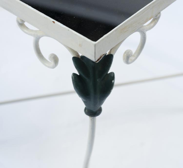 Bild 7 zu Objekt, Desk, armchair and side table, 1940/50s , Frankreich, 145B 222