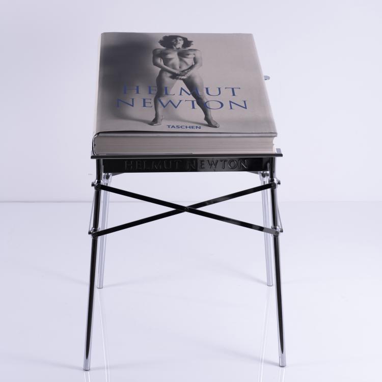 Bild 3 zu Objekt, 'Sumo' book with stand, 1999, Taschen Verlag, K&ouml;ln, 145B 472