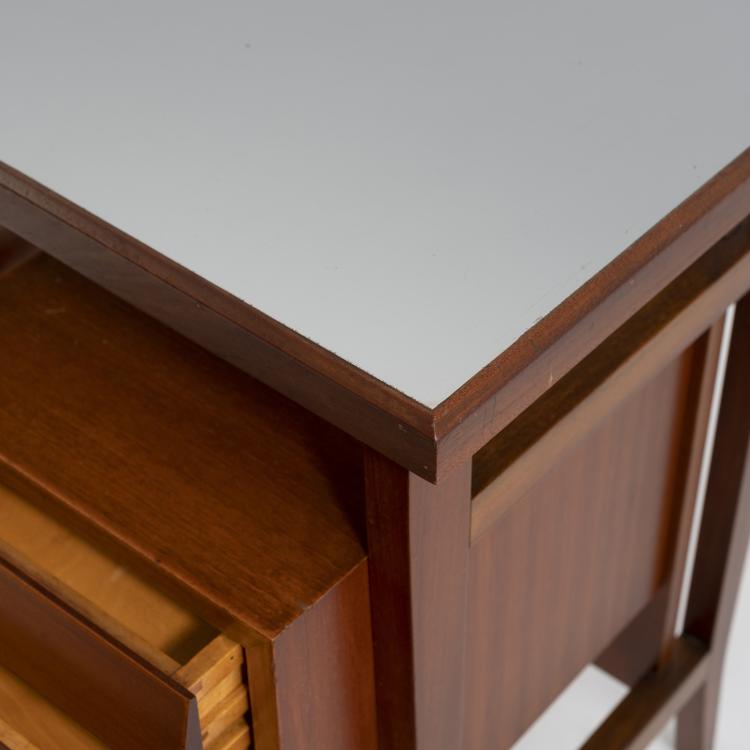 Bild 4 zu Objekt, Small desk, c. 1954, Schirolli, Matua, 145B 290