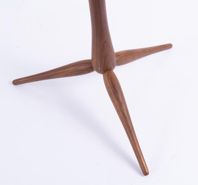 Bild 3 zu Objekt, End table, c. 1953, D&auml;nemark, 145B 282