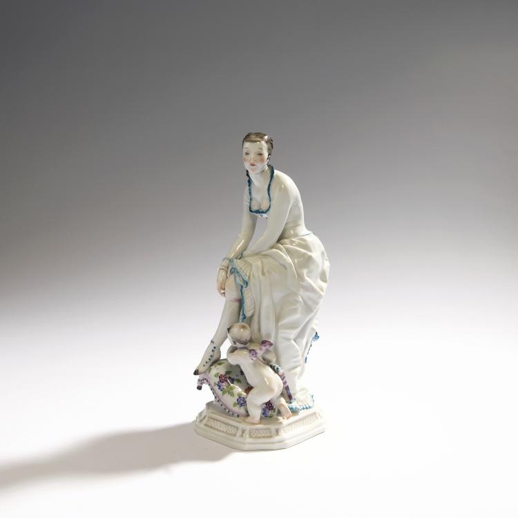Hauptbild zu Objekt, 'Lady with Amor', c. 1923, Meissen, StPM, 144B 386