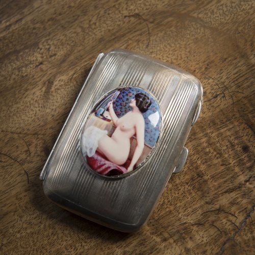 Small cigarette case with erotic motif, 1938