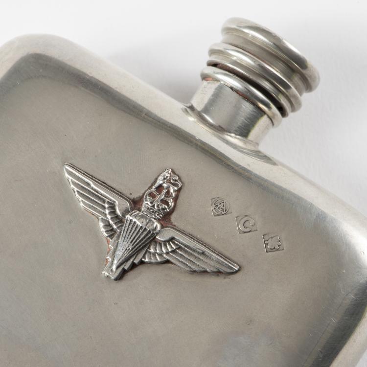 Bild 4 zu Objekt, Hip Flask, c. 1930, England, 144C 95