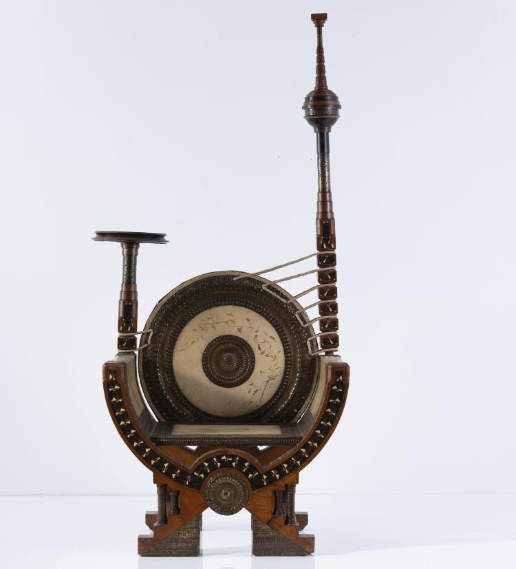 Hauptbild zu Objekt, Throne, around 1900, Bugatti & Cie., Mailand, 144C 14