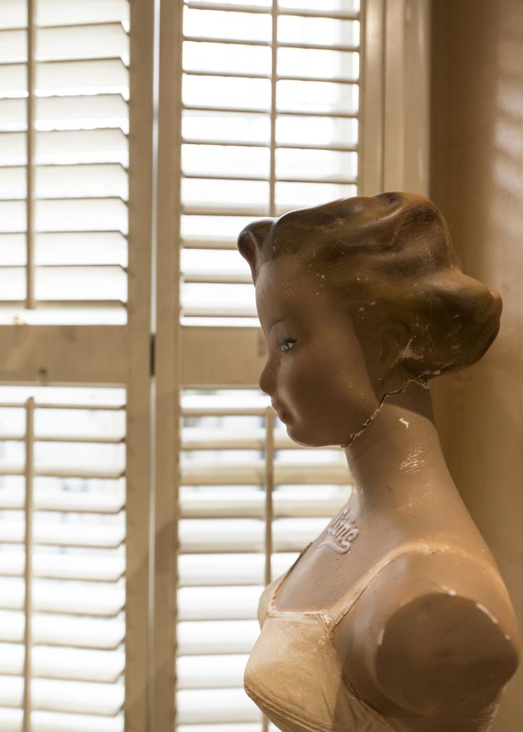 Hauptbild zu Objekt, Mannequin 'Liane', 1950s, Novita, Br&uuml;ssel f&uuml;r Dior, Paris, 144C 60