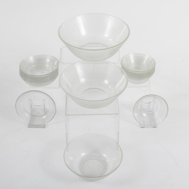 Bild 2 zu Objekt, Schalenset 'Greifswald', 1938/39, Vereinigte Lausitzer Glaswerke, Wei&szlig;wasser (zugeschrieben), 145A 133