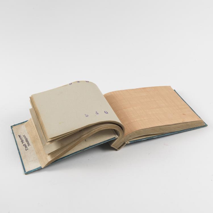 Bild 1 zu Objekt, 'Weimar-Tapeten Bauhaus 32', 1932, Rasch & Co., Bramsche, 145A 102