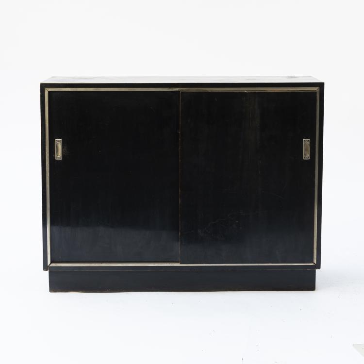 Bild 2 zu Objekt, Cupboard, c. 1926, Marcel Breuer, Thonet, Frankenberg oder Desta, Berlin, 145A 22