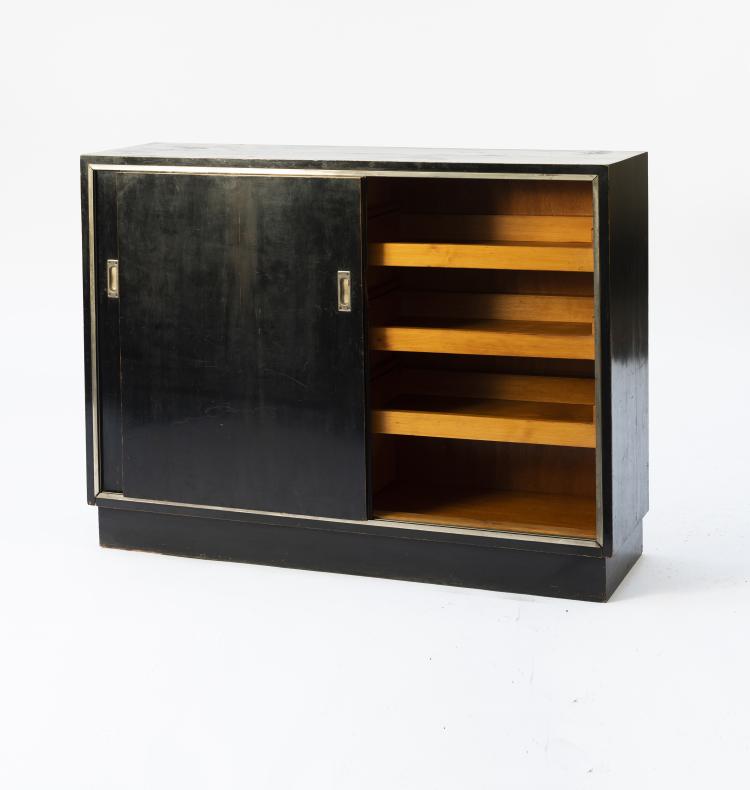 Bild 3 zu Objekt, Cupboard, c. 1926, Marcel Breuer, Thonet, Frankenberg oder Desta, Berlin, 145A 22