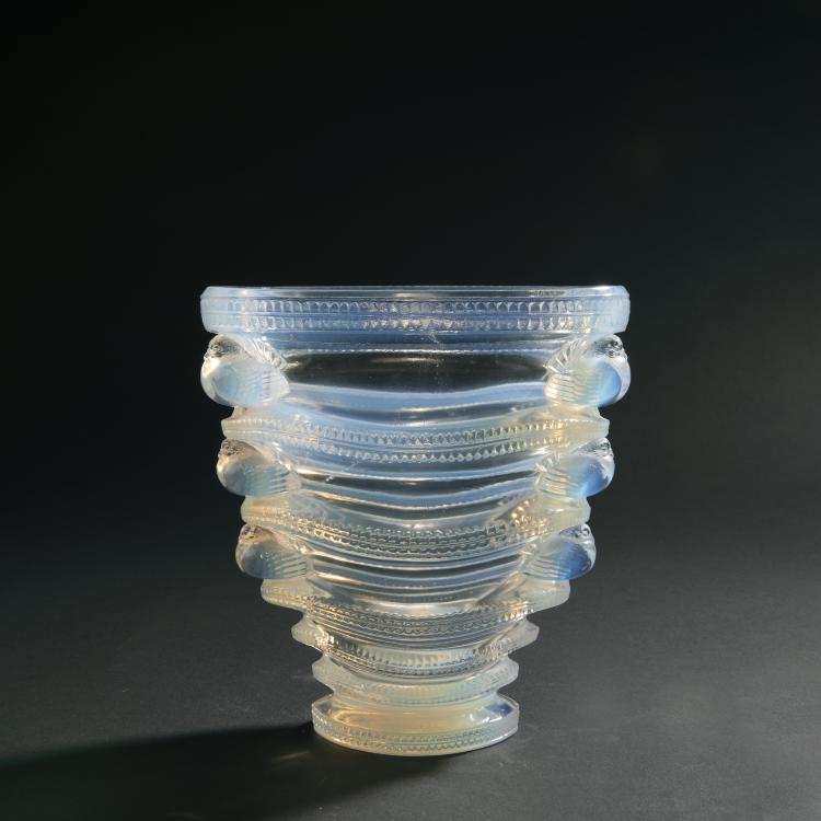 Hauptbild zu Objekt, Vase 'Saint-Marc', 1939, Lalique, Ren&eacute;, Wingen-sur-Moder, 144A 63
