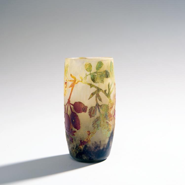 Hauptbild zu Objekt, Vase 'Baies de l'Eglantier', 1910-15, Daum Fr&egrave;res, Nancy, 144B 119