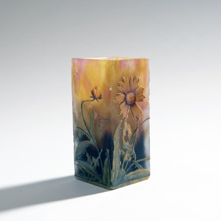 Bild 1 zu Objekt, 'Arnica' vase, c. 1910, Daum Fr&egrave;res, Nancy, 144B 111