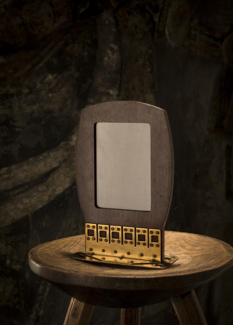 Bild 1 zu Objekt, Picture frame, c. 1902, Serrurier-Bovy, Gustave, 144B 552