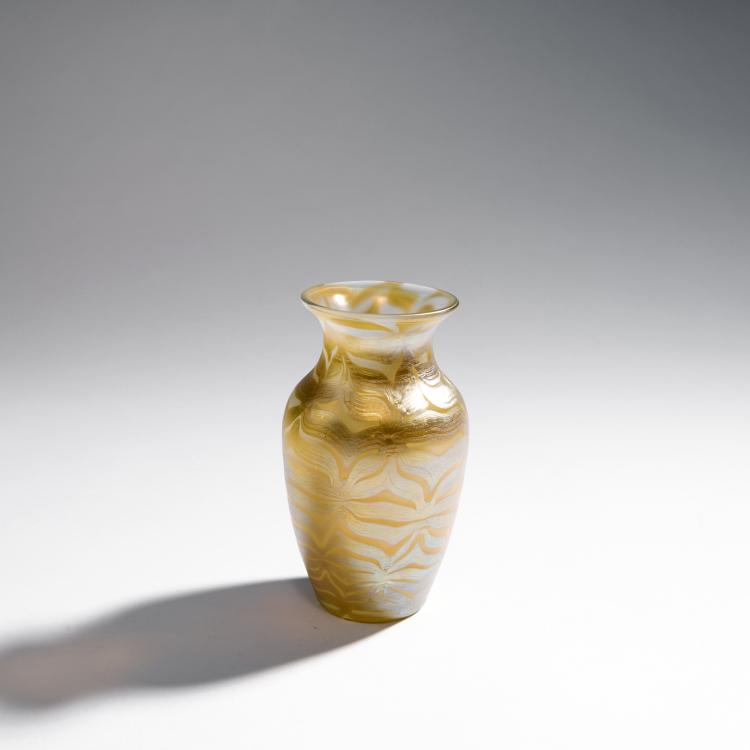 Bild 1 zu Objekt, 'Ph&auml;nomen' vase, 1900, L&ouml;tz Wwe., Klosterm&uuml;hle, 144B 256