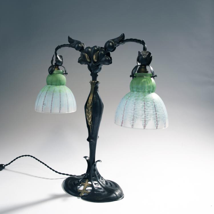 Bild 1 zu Objekt, Table lamp, 1905-10, Daum Fr&egrave;res, Nancy; Majorelle, Louis, Nancy, 144B 101