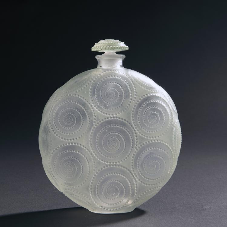 Bild 1 zu Objekt, Flakon 'Relief' f&uuml;r Forvil, 1924, Lalique, Ren&eacute;, Wingen-sur-Moder, 144A 21