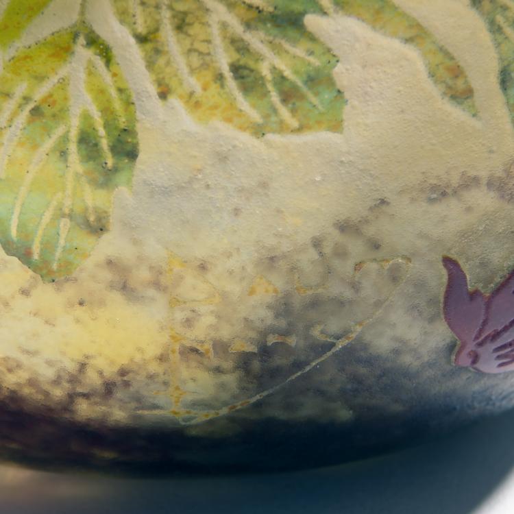 Bild 2 zu Objekt, Schale 'Baies de l'Eglantier', 1910-15, Daum Fr&egrave;res, Nancy, 144B 124