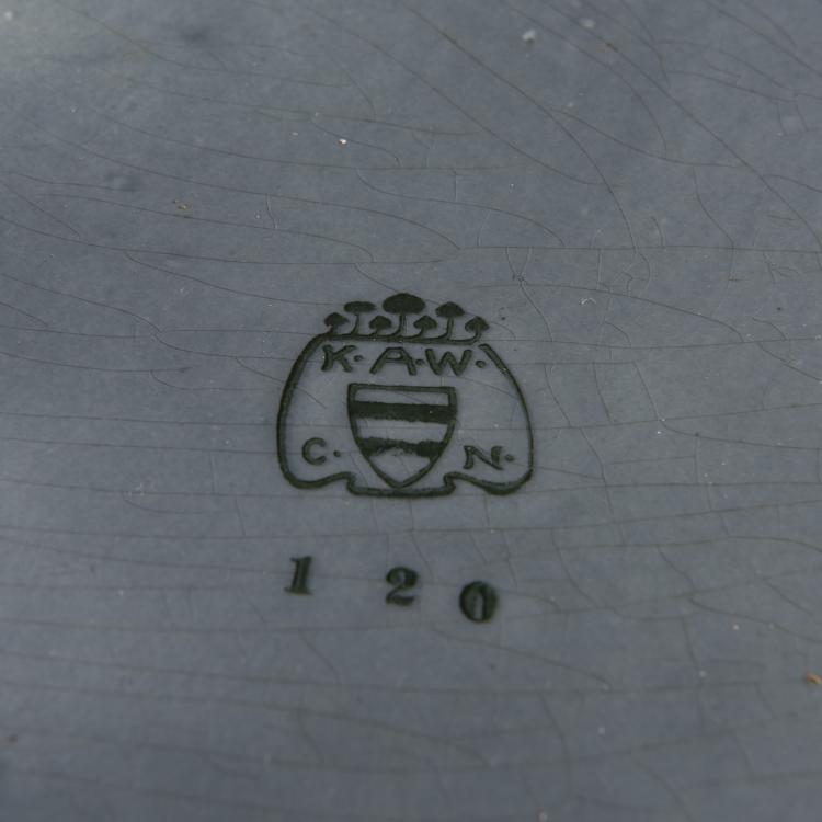 Bild 1 zu Objekt, Tray with handles, c. 1909, W&auml;chtersbacher Steingutfabrik, Schlierbach, 144B 407