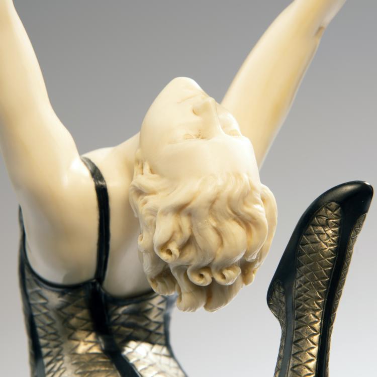 Bild 12 zu Objekt, Snake dancer, past 1924, 144B 341