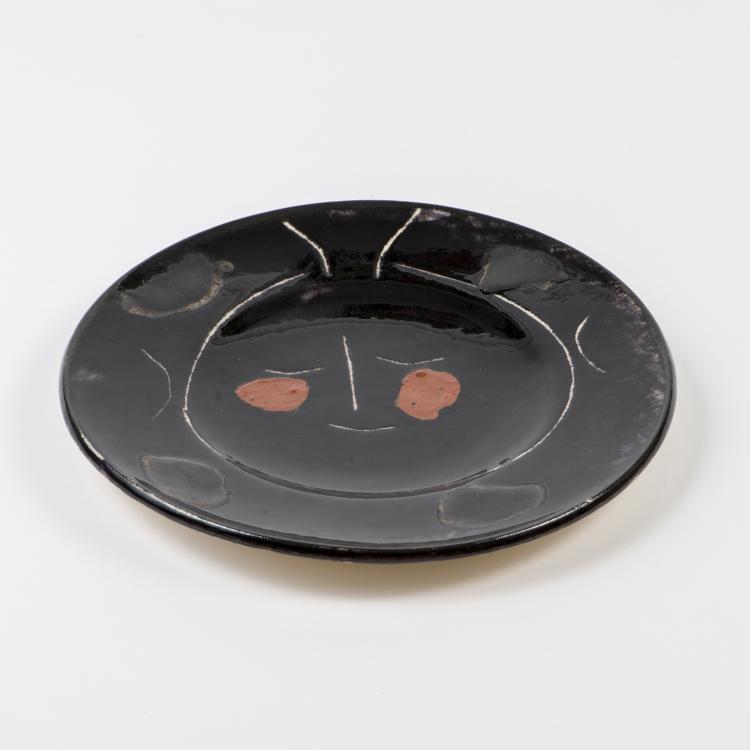 Bild 2 zu Objekt, Aus 'Service Visage Noir', 1948 (Entwurf), Madoura, 145C 489