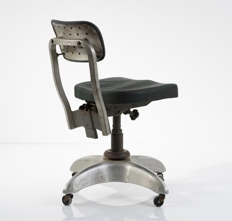 Bild 4 zu Objekt, B&uuml;rodrehstuhl 'Montecatini', 1938 , USA, 145B 196