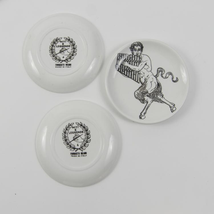 Bild 3 zu Objekt, Eight 'Miti e Leggende' plates, Fornasetti, Mailand, 145B 337