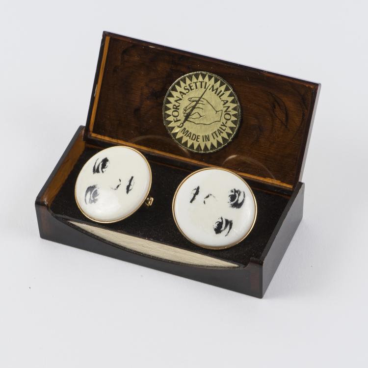Bild 3 zu Objekt, 2 'Tema e Variazioni' ear clips, Fornasetti, Mailand, 145B 351