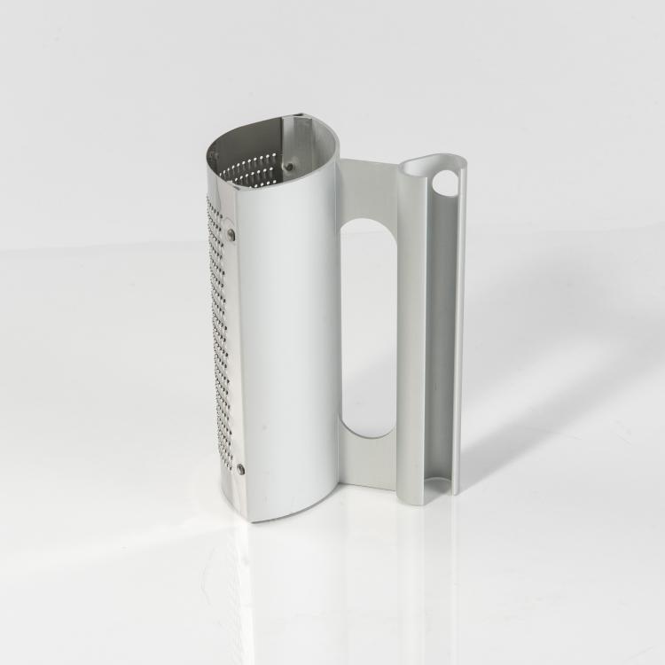 Bild 1 zu Objekt, 'Smith & Smith' cheese grater, 1987, Zani&Zani, Toscolano, 146A 116
