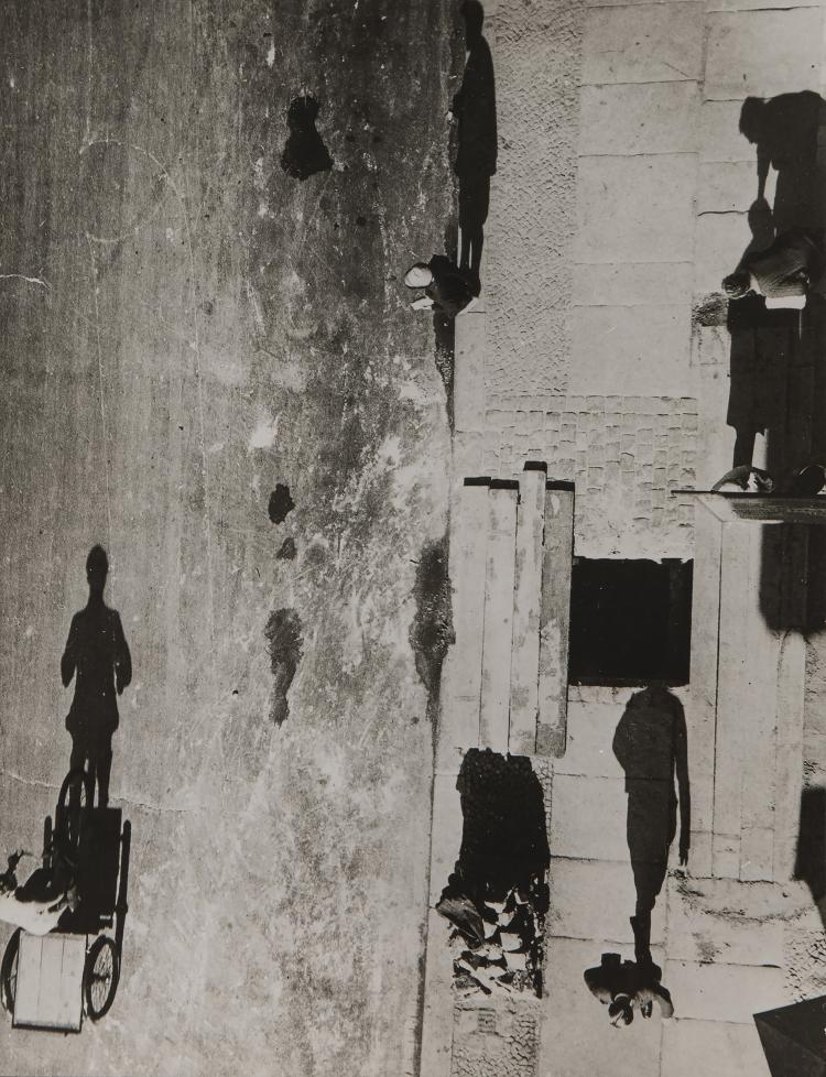 Hauptbild zu Objekt, 'Unheimliche Stra&szlig;e', 1928 (Abzug sp&auml;ter, wohl 1980er Jahre), 145A 42