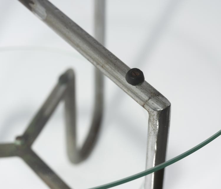 Bild 1 zu Objekt, Sidetable, c. 1935, Thonet, Frankenberg (zugeschrieben), 145A 126