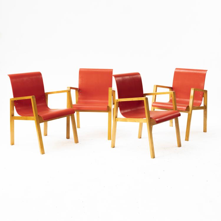 Bild 1 zu Objekt, Vier Stapelst&uuml;hle '51/403', 1932, Artek, Helsinki; Huonekaluja Rakennusty&ouml;tehdas Oy, Turku, 146C 413