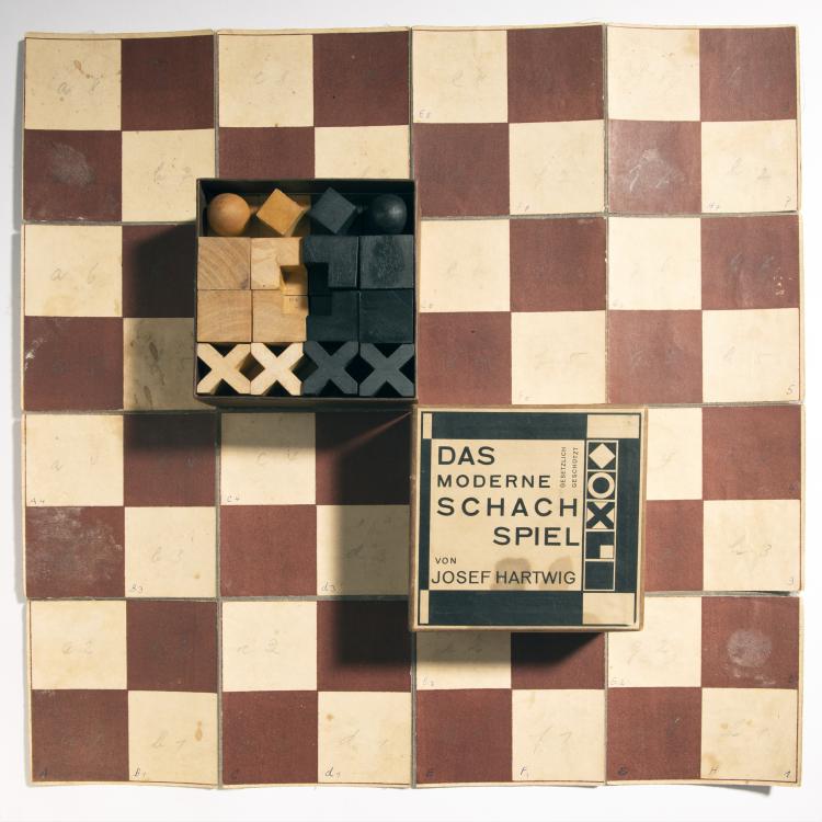 Bild 1 zu Objekt, Bauhaus chess set 'XVI', 1924, Bauhaus Weimar, 145A 15