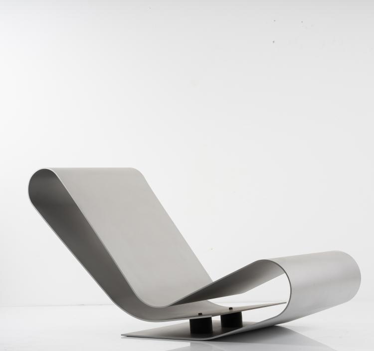 Hauptbild zu Objekt, Sessel 'Loop chair LC 95A', 1993-95, Top Mouton, Br&uuml;ssel, 146C 678