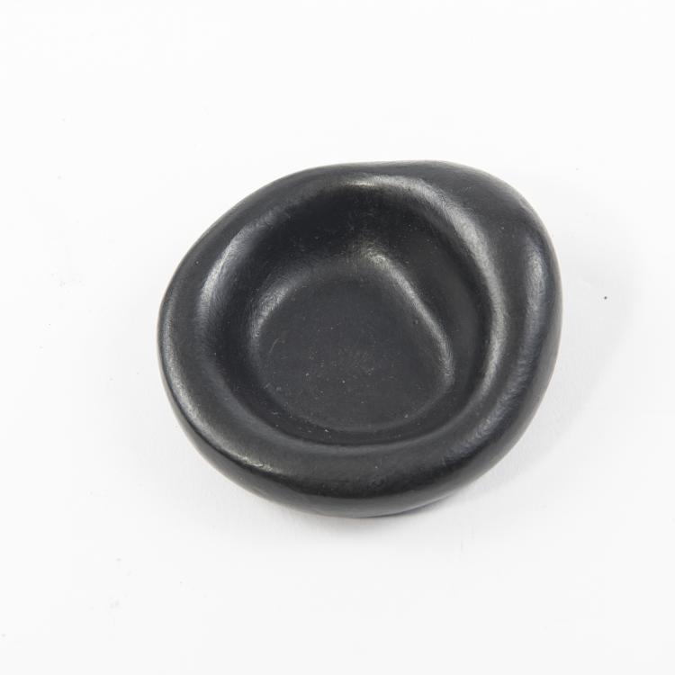 Bild 1 zu Objekt, Table set, 1994-2001, Elizabeth Garouste,Mattia Bonetti, Hubert Blome GmbH, Sundern-Stockum, 146C 675