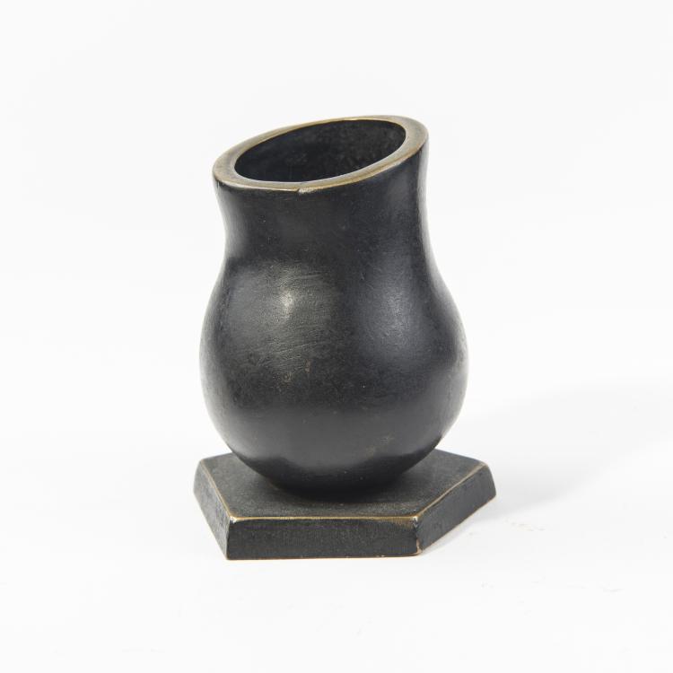 Bild 9 zu Objekt, Table set, 1994-2001, Elizabeth Garouste,Mattia Bonetti, Hubert Blome GmbH, Sundern-Stockum, 146C 675