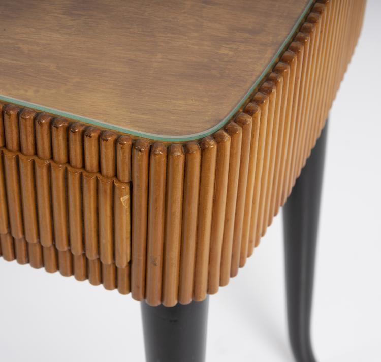 Bild 2 zu Objekt, Two nightstands, 1940/50s, Italien, 145B 221