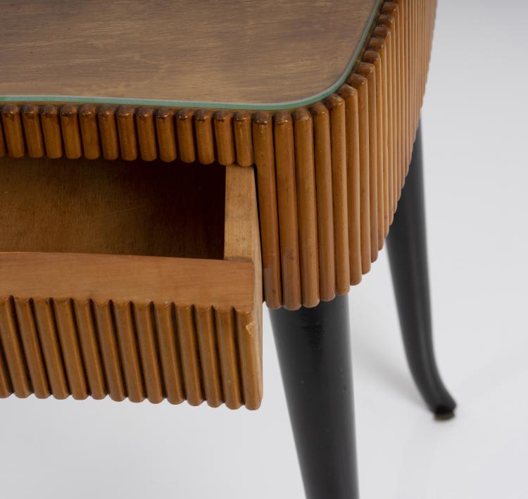 Bild 3 zu Objekt, Two nightstands, 1940/50s, Italien, 145B 221