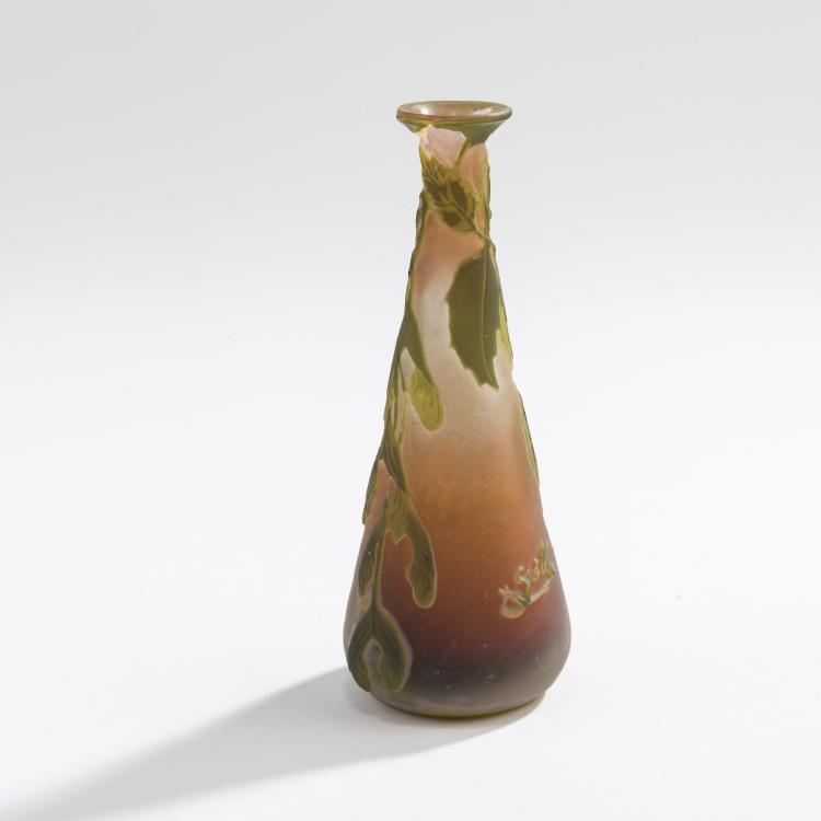 Bild 2 zu Objekt, Vase 'Erable &agrave; feuilles de fr&ecirc;ne', 1905-08, Gall&eacute;, Etablissements, Nancy, 147B 198