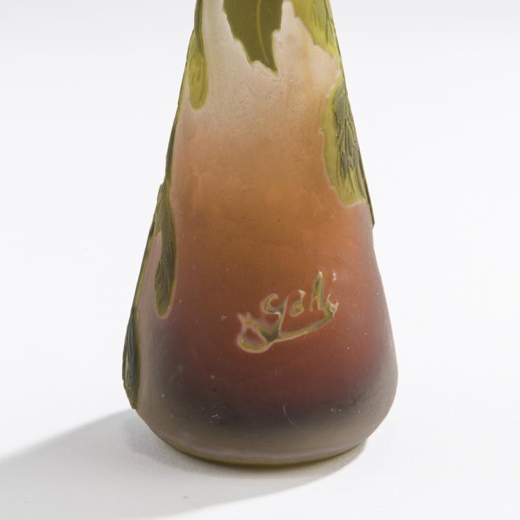Bild 3 zu Objekt, Vase 'Erable &agrave; feuilles de fr&ecirc;ne', 1905-08, Gall&eacute;, Etablissements, Nancy, 147B 198