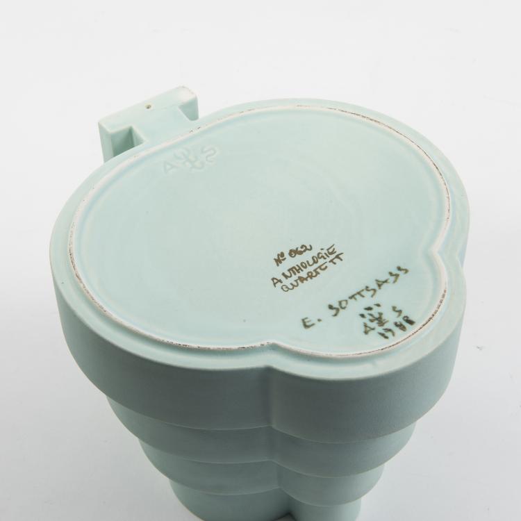 Bild 5 zu Objekt, Teekanne 'Lapislazzuli', 1972, Sarri, Alessio, Sesto Fiorentino; Anthologie Quartett, Bad Essen, 146B 340