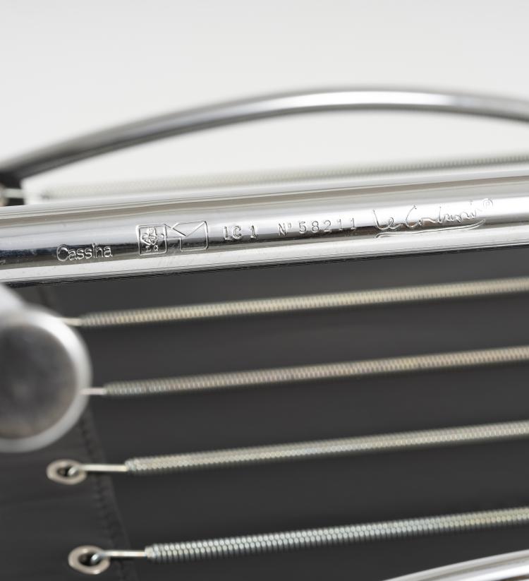 Bild 1 zu Objekt, 'LC 1' chair, Cassina, Mailand, 146C 418