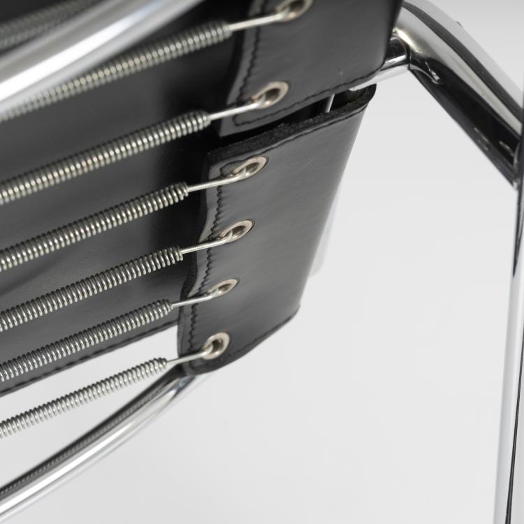 Bild 6 zu Objekt, 'LC 1' chair, Cassina, Mailand, 146C 418