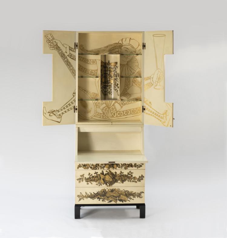 Hauptbild zu Objekt, Sekret&auml;rschrank 'Panoplie', um 1955, Piero Fornasetti,Gio Ponti, Fornasetti, Mailand, 146B 256