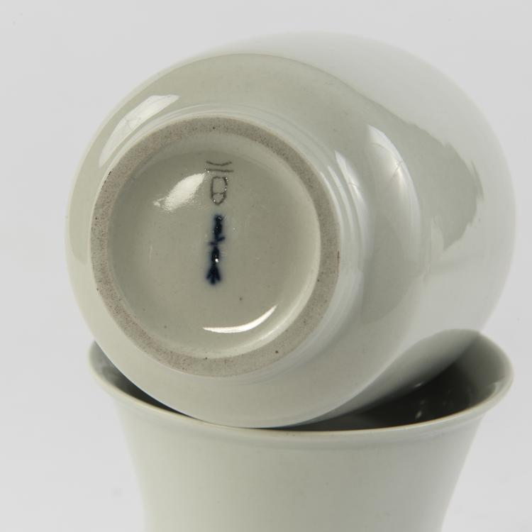 Bild 2 zu Objekt, 2 vases, 1930/31, Berlin, StPM, 146C 573