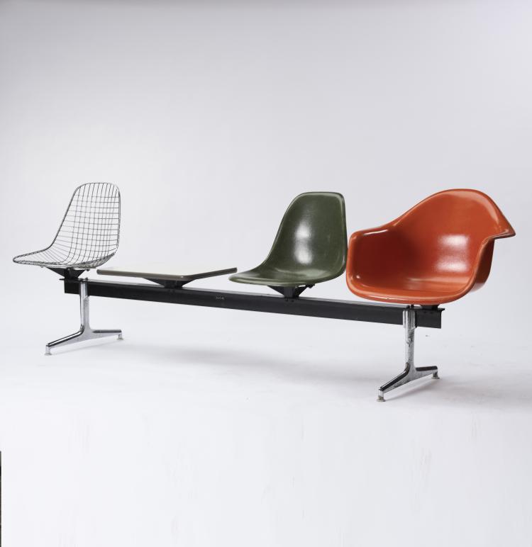 Hauptbild zu Objekt, 'Tandem Shell Seating', 1950s, Vitra Design, Weil am Rhein, 146C 601