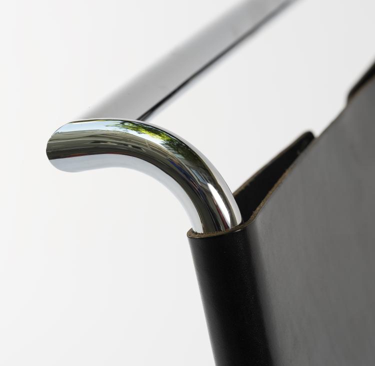 Bild 10 zu Objekt, 'Roquebrune' chair, 1932, Eileen Gray, ClassiCon, M&uuml;nchen, 151B 262