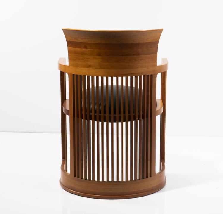 Bild 3 zu Objekt, Armlehnstuhl 'Barrel Chair', 1904/1905, Frank Lloyd Wright, Cassina, Mailand, 149B 276