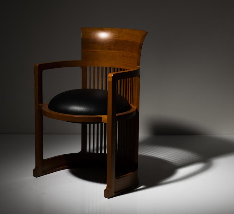 Bild 4 zu Objekt, Armlehnstuhl 'Barrel Chair', 1904/1905, Frank Lloyd Wright, Cassina, Mailand, 149B 276
