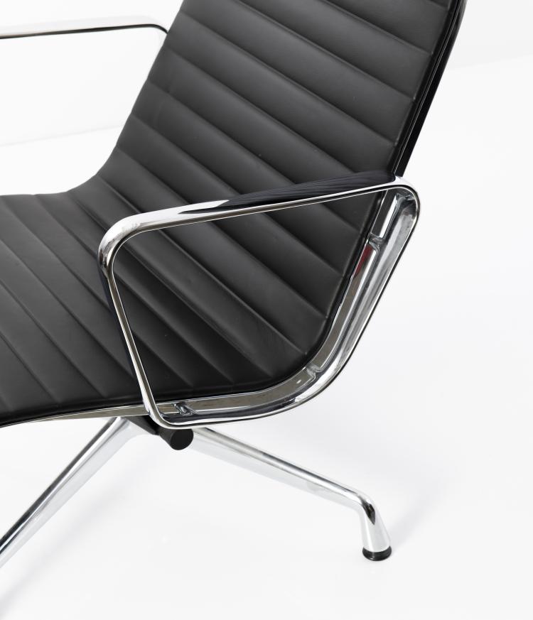 Bild 7 zu Objekt, 'Alu Group' armchair and ottoman, 1958, Charles Eames, Vitra Design, Weil am Rhein, 149B 353