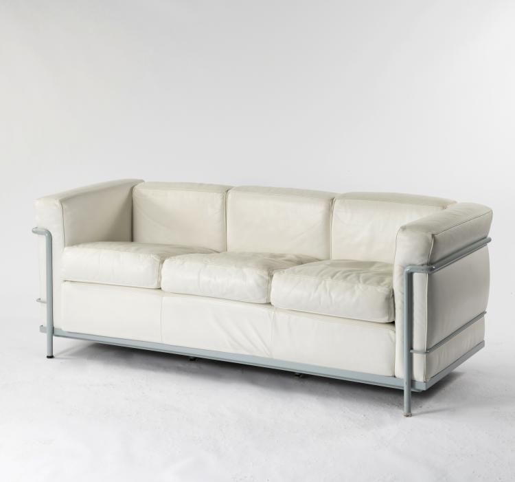 Hauptbild zu Objekt, Dreisitzer Sofa 'LC 2', 1928, Cassina, Mailand, 148A 319